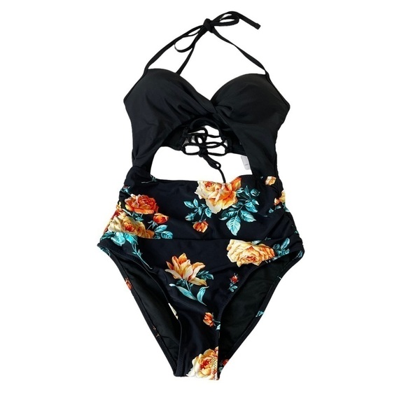 Cupshe One Piece Cutout Halter Twist Swinsuit - Picture 4 of 7